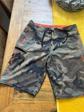 O’Neill Men's Camo Swim Board Shorts with Orange Trimu
